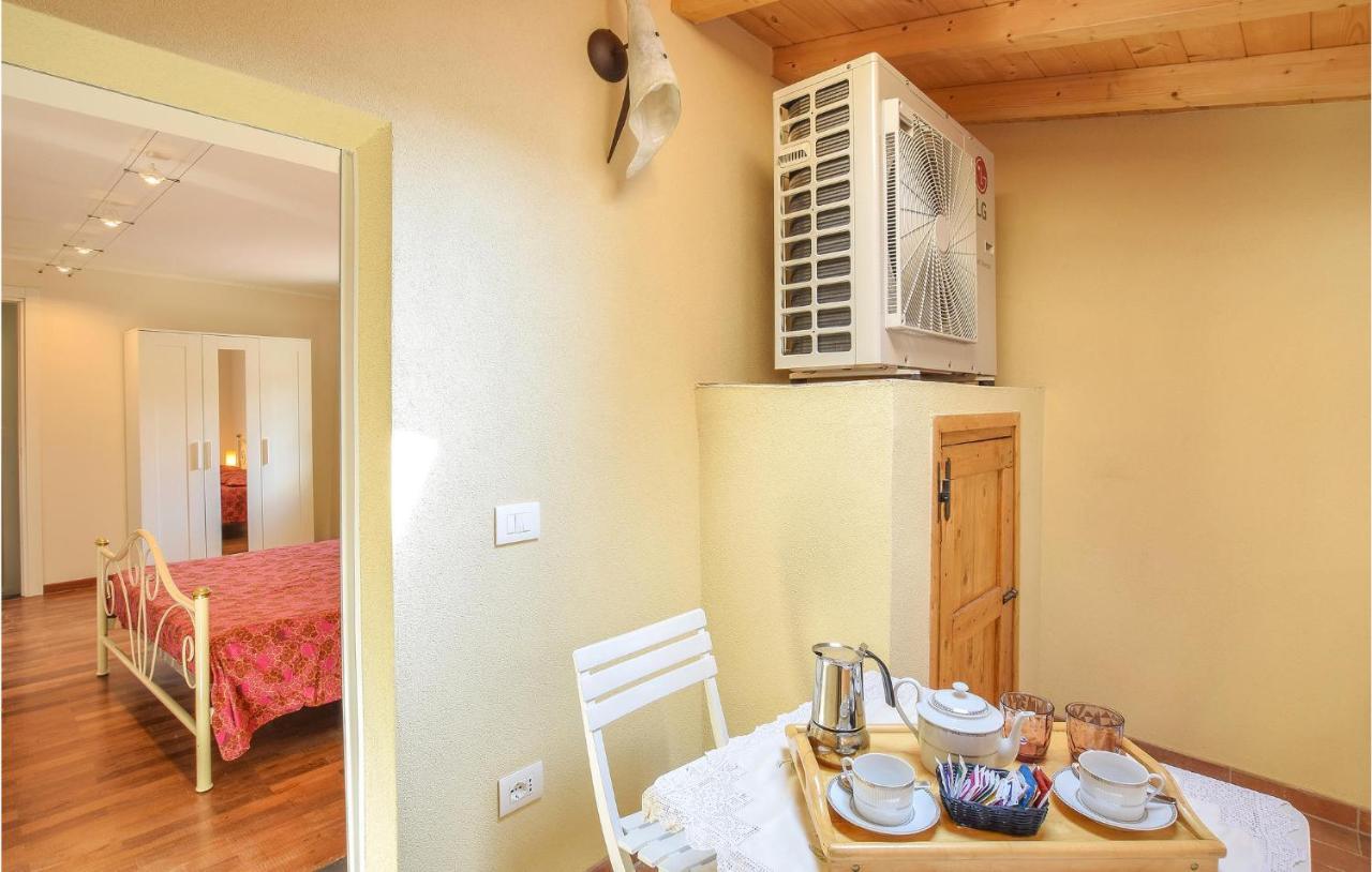 Stunning Apartment In Monte Isola With Kitchen מראה חיצוני תמונה