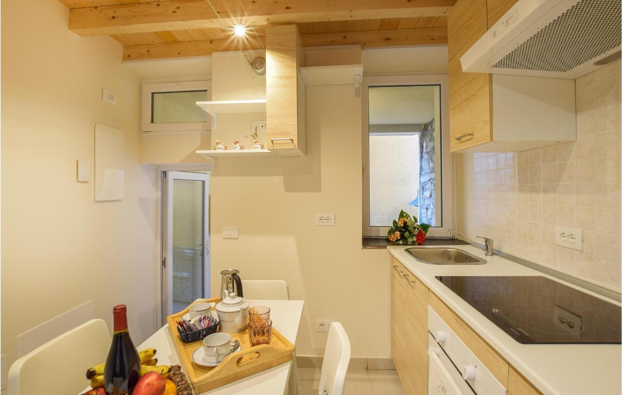 Stunning Apartment In Monte Isola With Kitchen מראה חיצוני תמונה